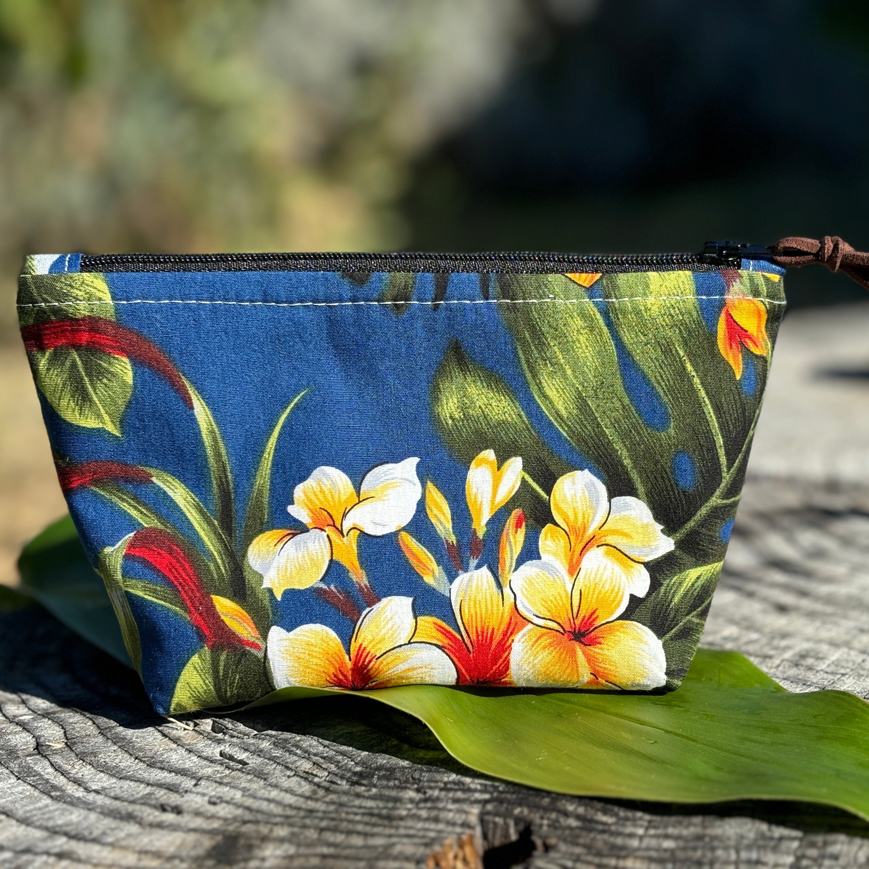 Hawaiian Print Gift Bag