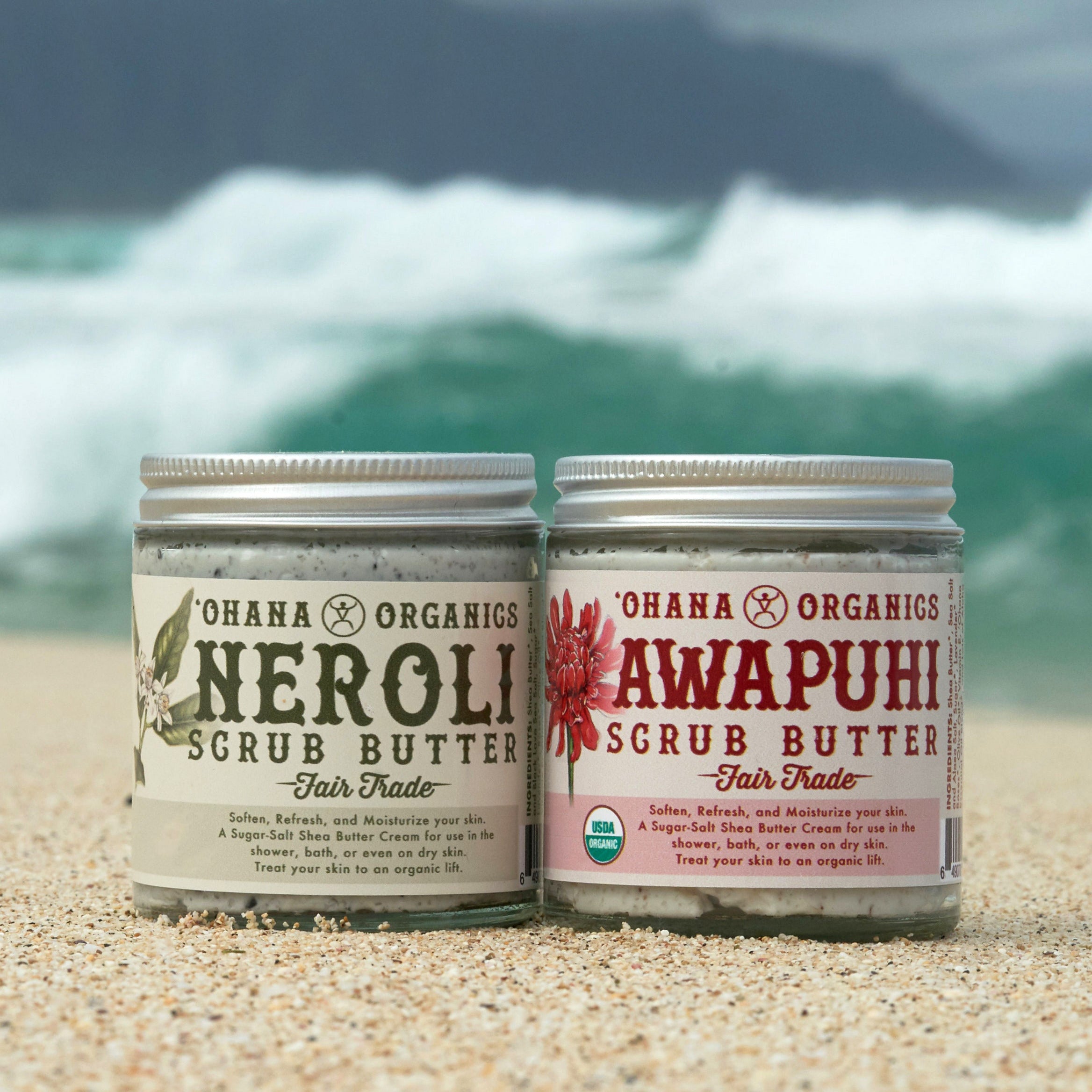 ʻOhanaʼs Hawaiian twist on the traditional sugar/salt scrub. Choose from the sweet ginger smell of Awapuhi or the warm orange blossom of Neroli. Both scrubs have a unique medley of sugar and Hawaiian salts. Red Alea (red clay) and Black lava (with activated charcoal) help exfoliate and detoxify with a little going a long way! Work a small amount on warm skin and watch the salts slowly soak in while the pure essential oils take you away to sunny beaches and island breezes.